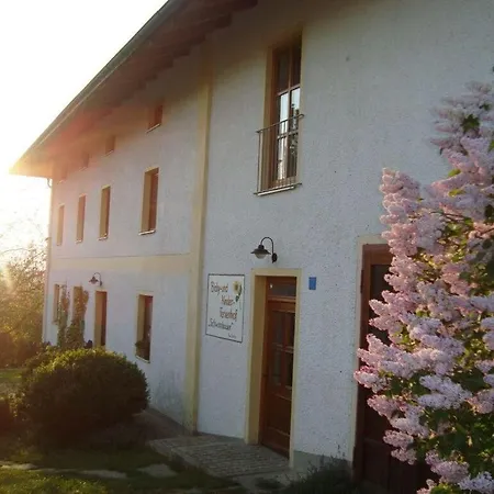 Nyaraló With Garden